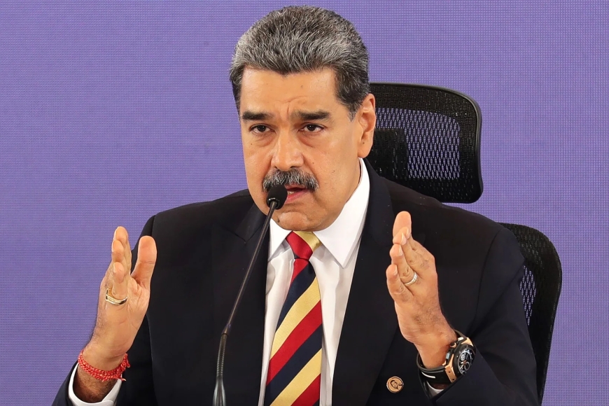 Perezida Nicolàs Maduro biravugwa ko yafashwe mu bitero bikaze Amerika yatangiye kuri Venezuela