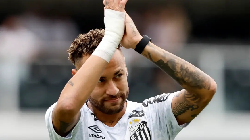 Neymar agiye kongera amasezerano mu ikipe yamureze